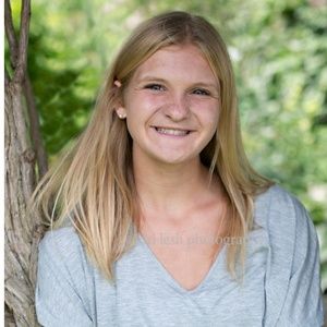 Meet your Posher, Kenzie